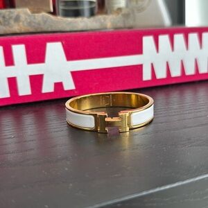 Hermes Clic H Bracelet white